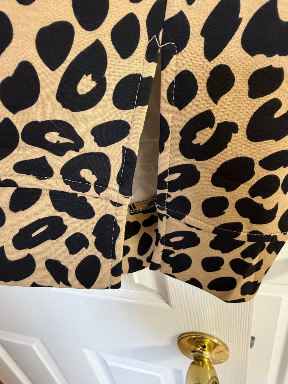 Leopard Print Short Sleeve Top - Tan/Black - Picture 4 of 6